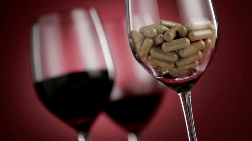 L'alcool est autorisé 3 à 4 jours après la fin du cours d'antibiotique.